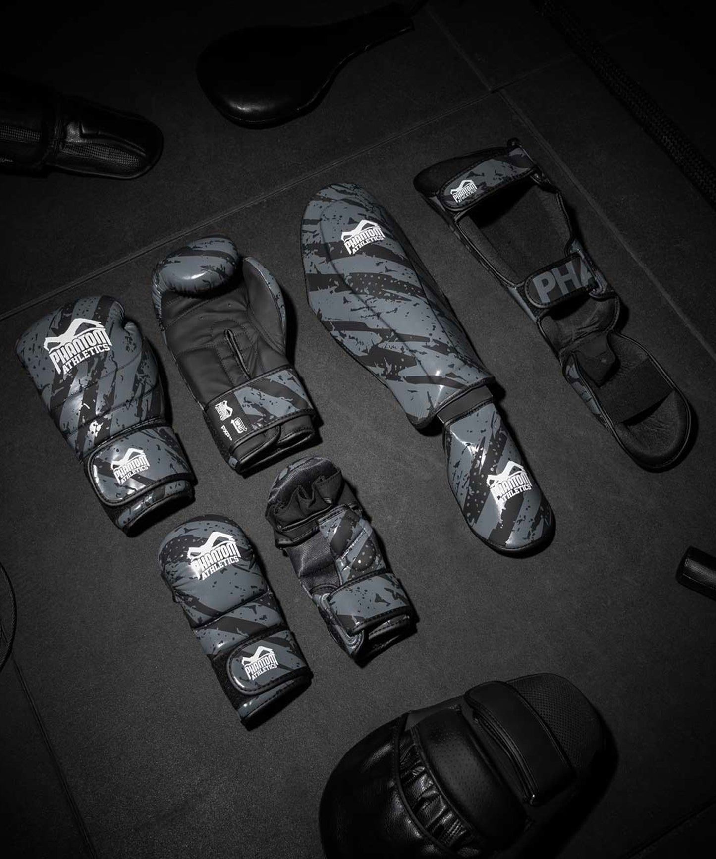Phantom Athletics Evo Camo Tiger MMA Sparring Gloves - Grey