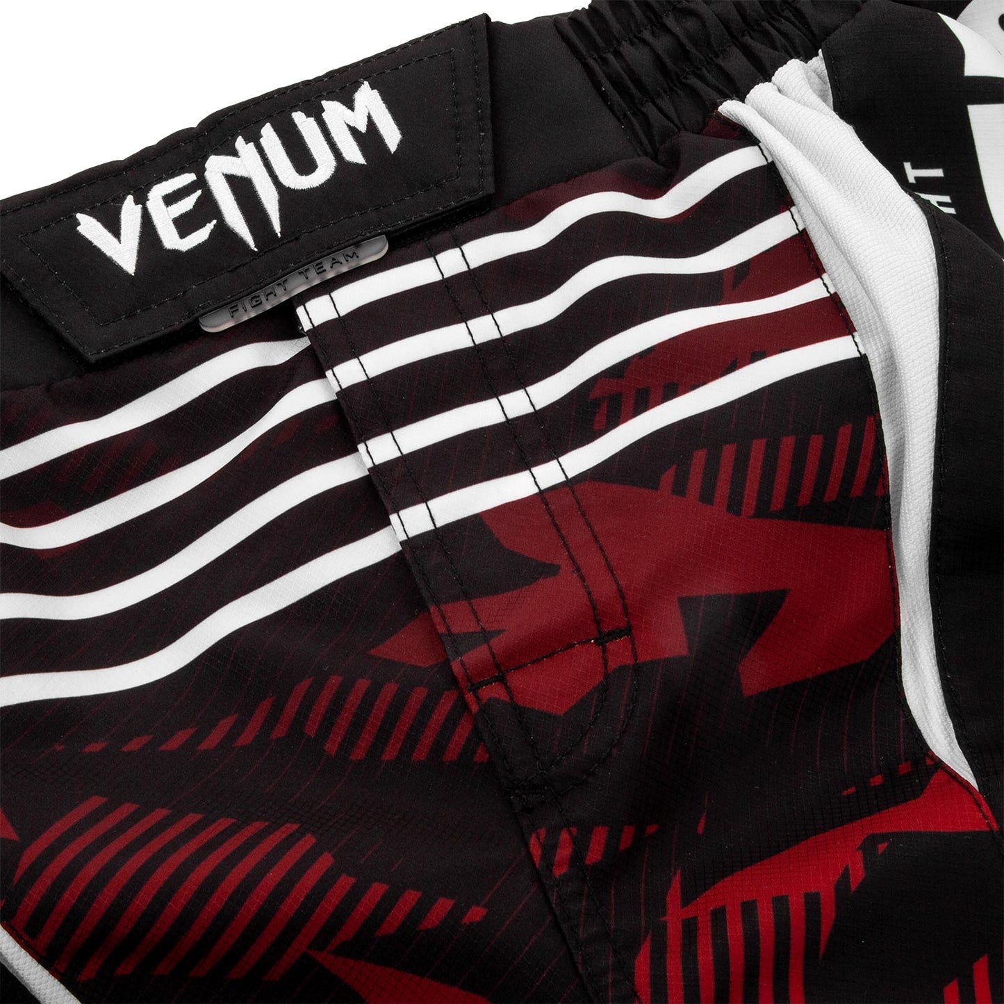 Venum Okinawa 2.0 Fightshorts - Black/White-Red