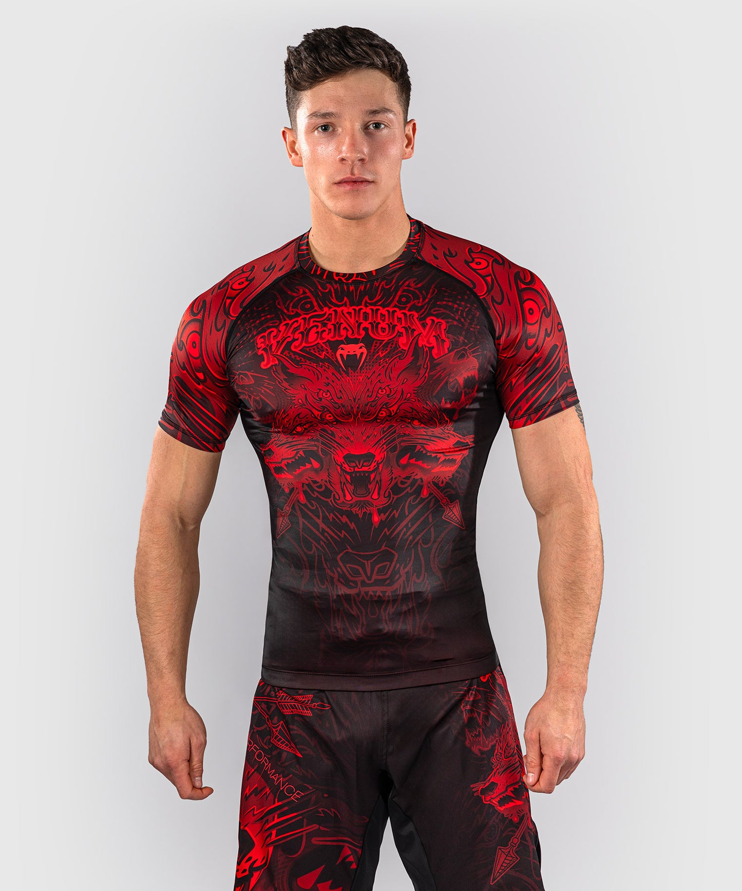 Venum Wolf Atak Rashguard Manga Corta – Negro/Rojo