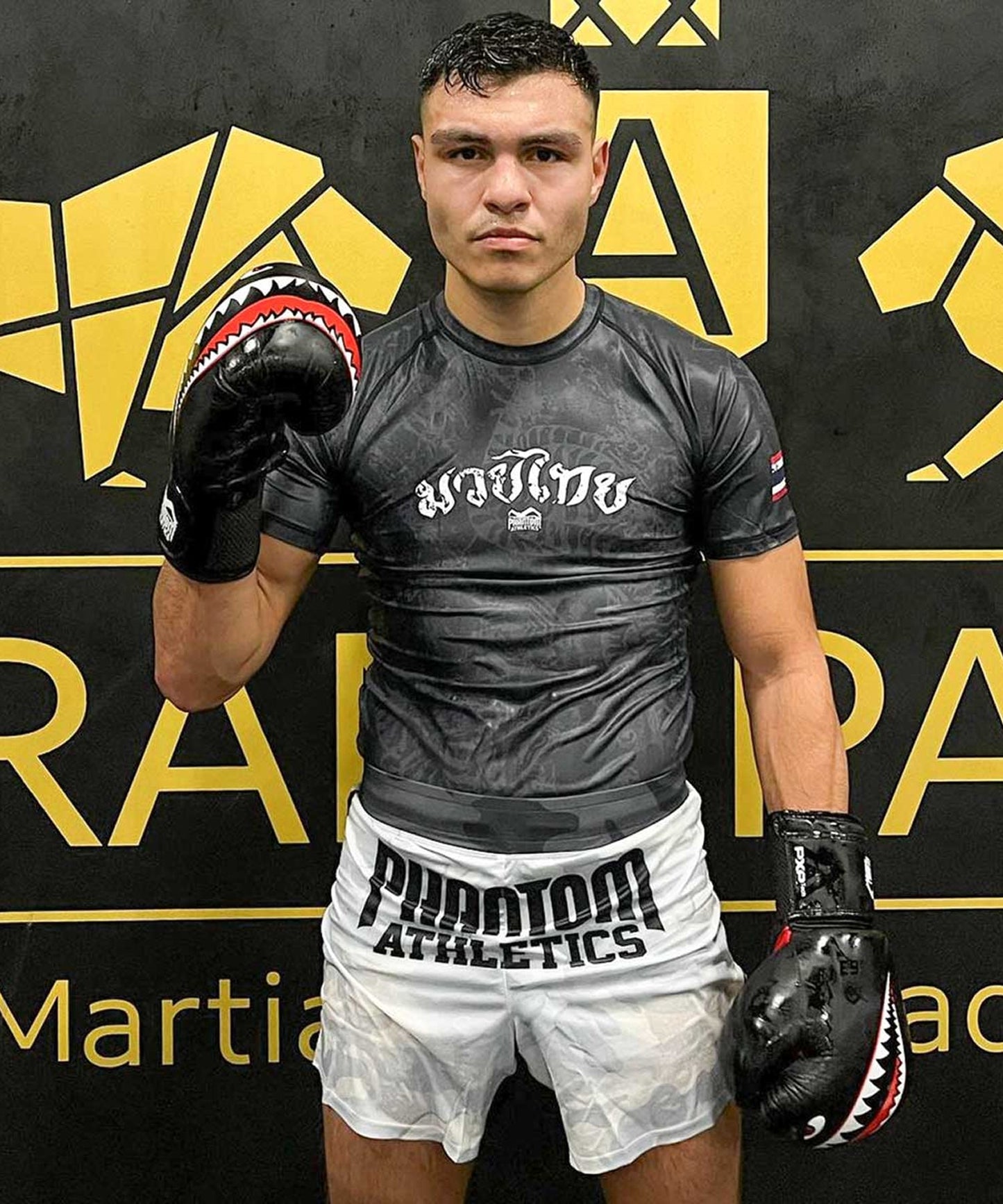 Rashguard Phantom Athletics Muay Thai - Schwarz