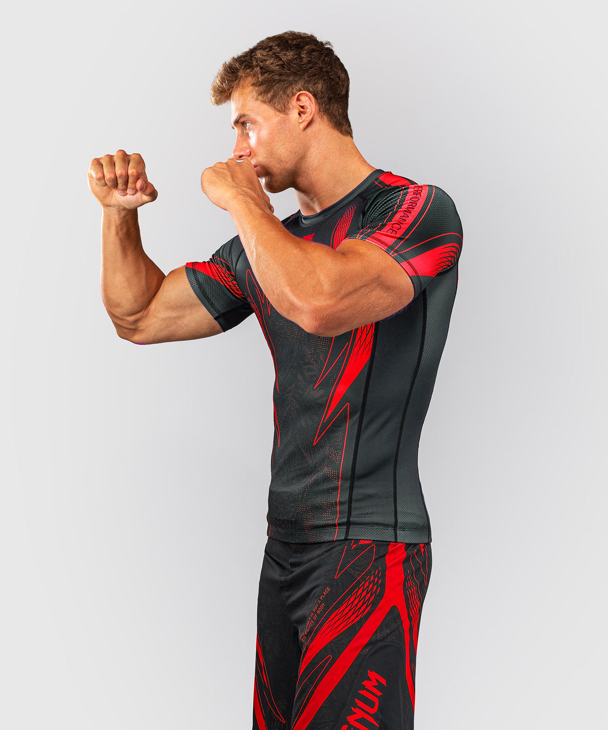 Venum Amazonia Reborn Camiseta de compresión de manga corta - Negro/Rojo