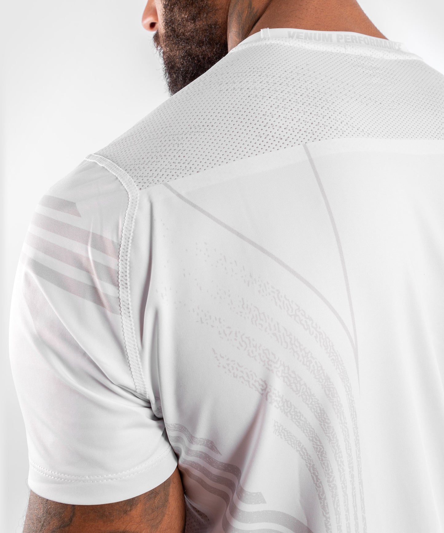 T-shirt Technique Homme UFC Venum Authentic Fight Night - Blanc