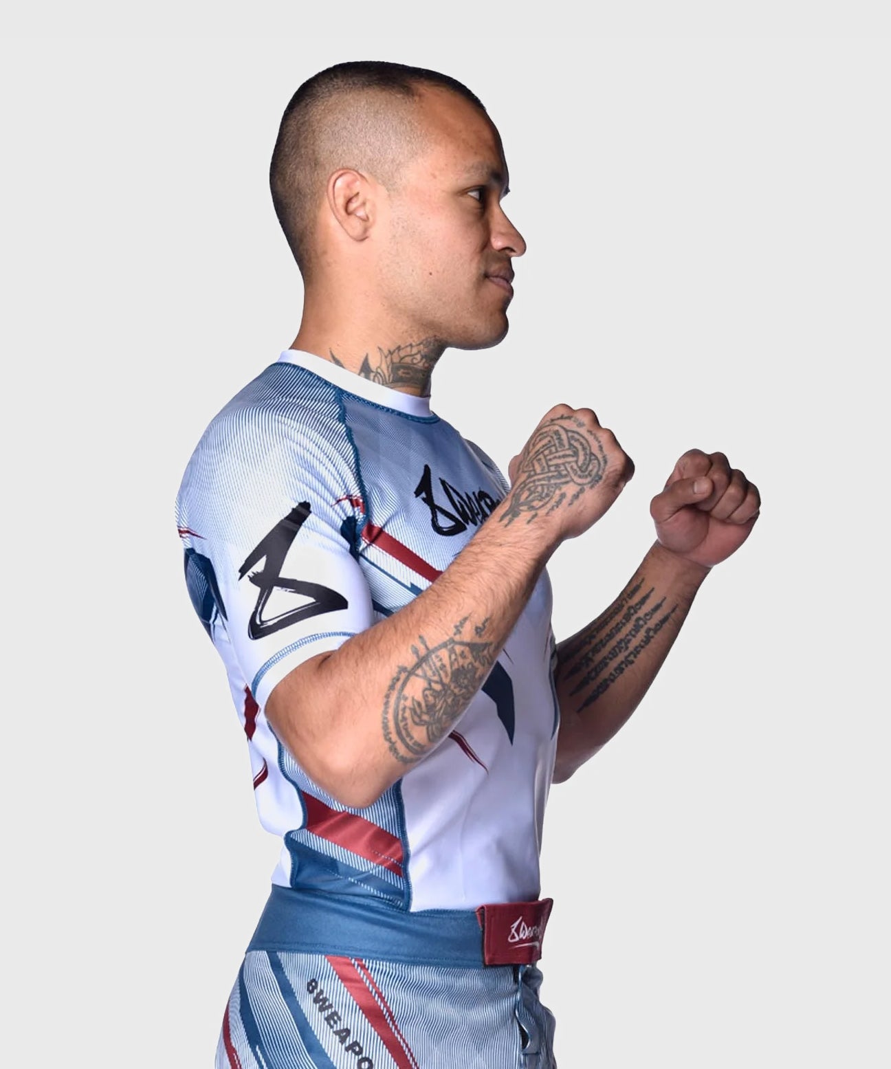 8 Weapons Shift Rashguard Kurzarm – Weiß/Blau/Rot