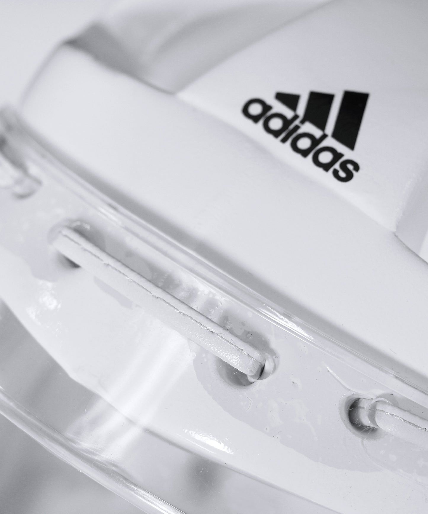Casque Taekwondo Avec Visière Adidas - Blanc