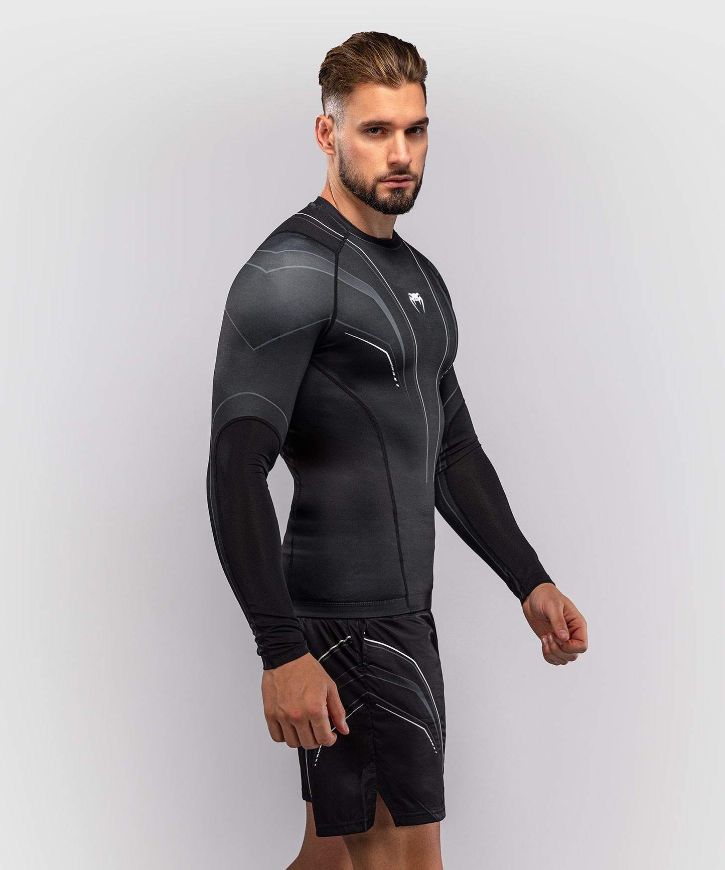 Venum Streamline Long Sleeve Rashguard - Black/White
