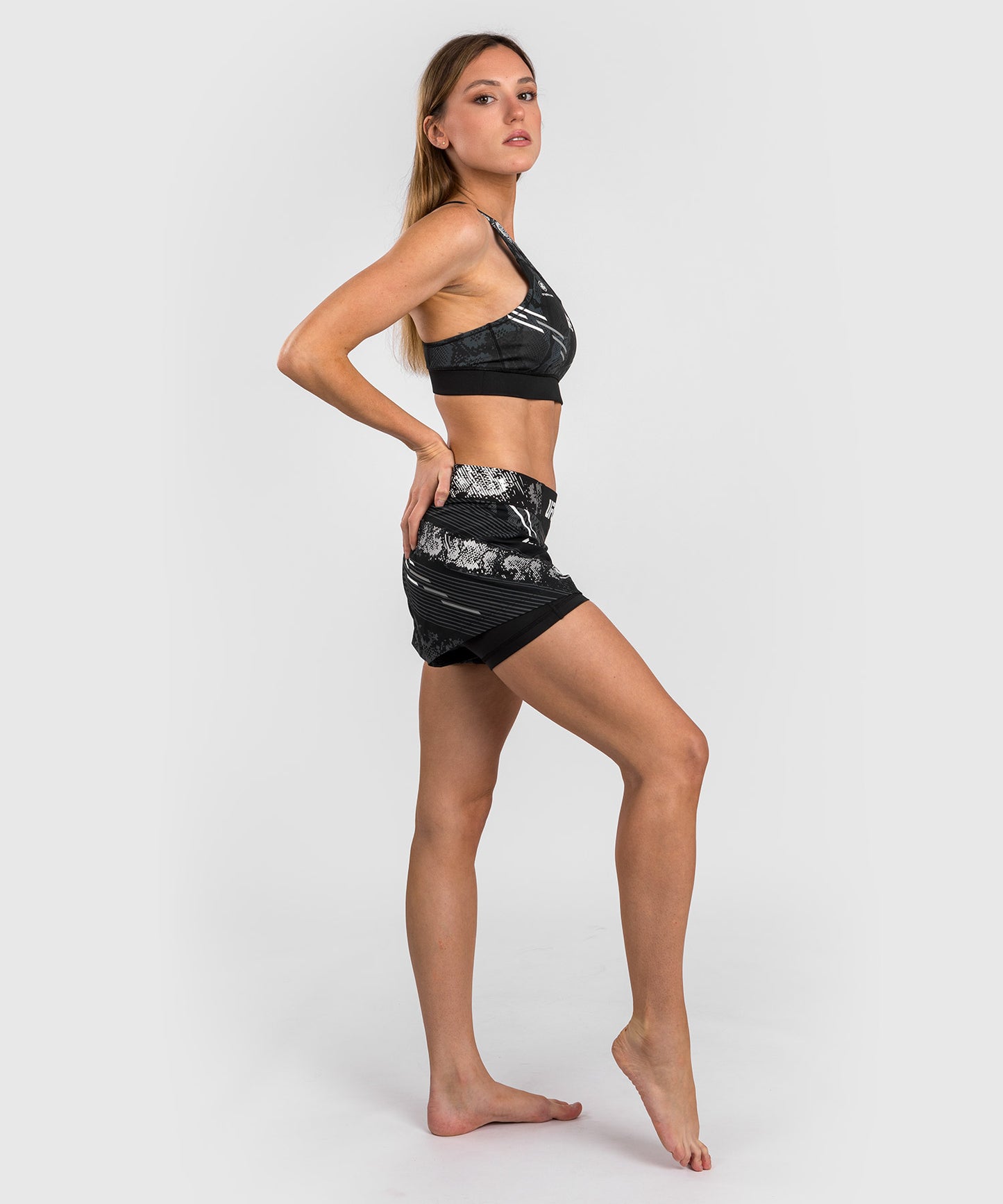 Short de Combat pour Femmes UFC Adrenaline by Venum Authentic Fight Night - Noir
