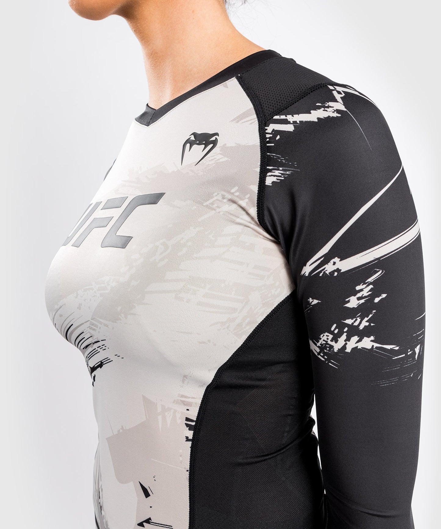 T-Shirt de Compression UFC Venum Authentic Fight Week 2.0 - Manches Longues - Pour Femmes - Sable/Noir