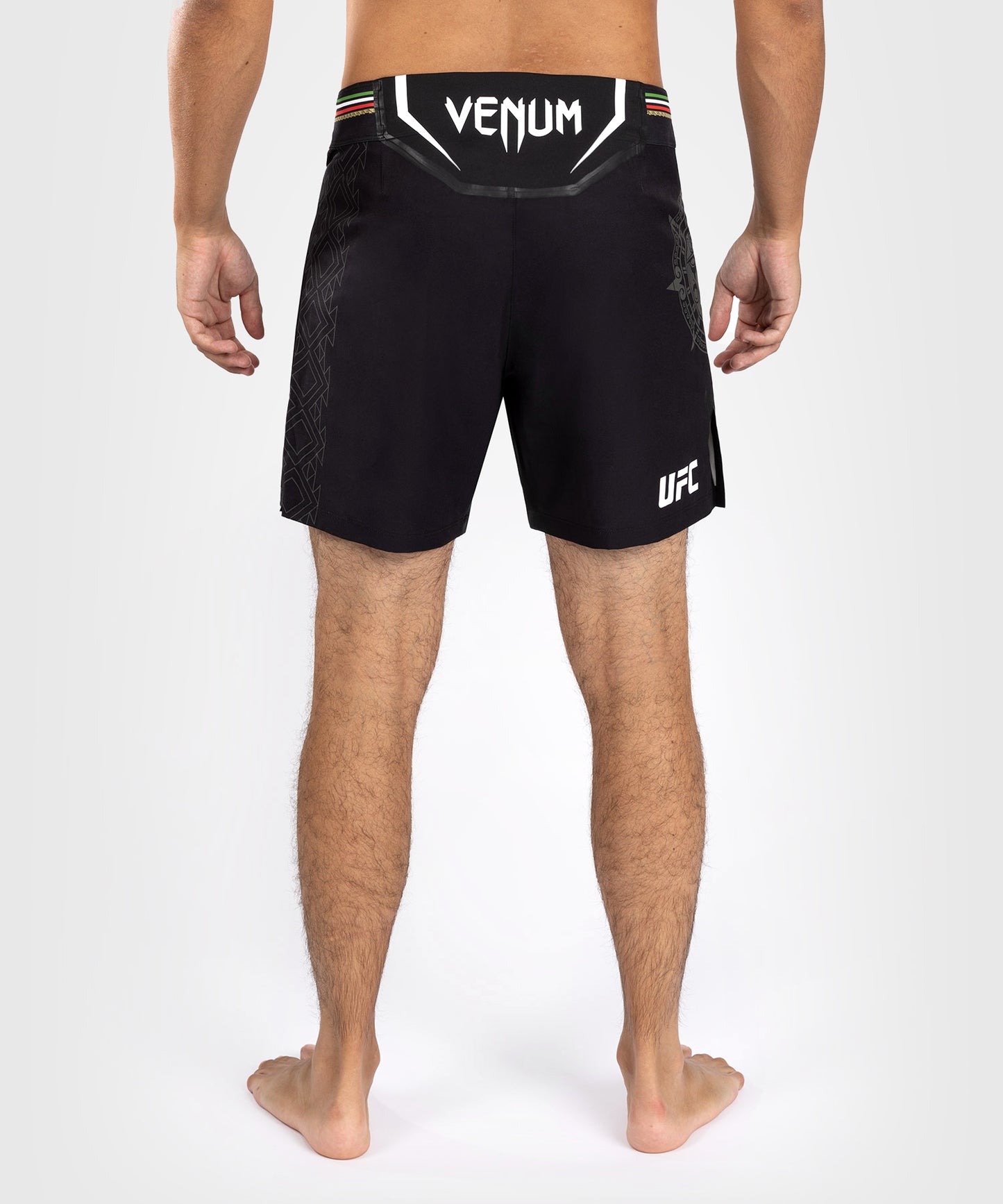 Noche UFC by Venum Authentic Fight Night Men’s Fight Short - Short Fit - Black