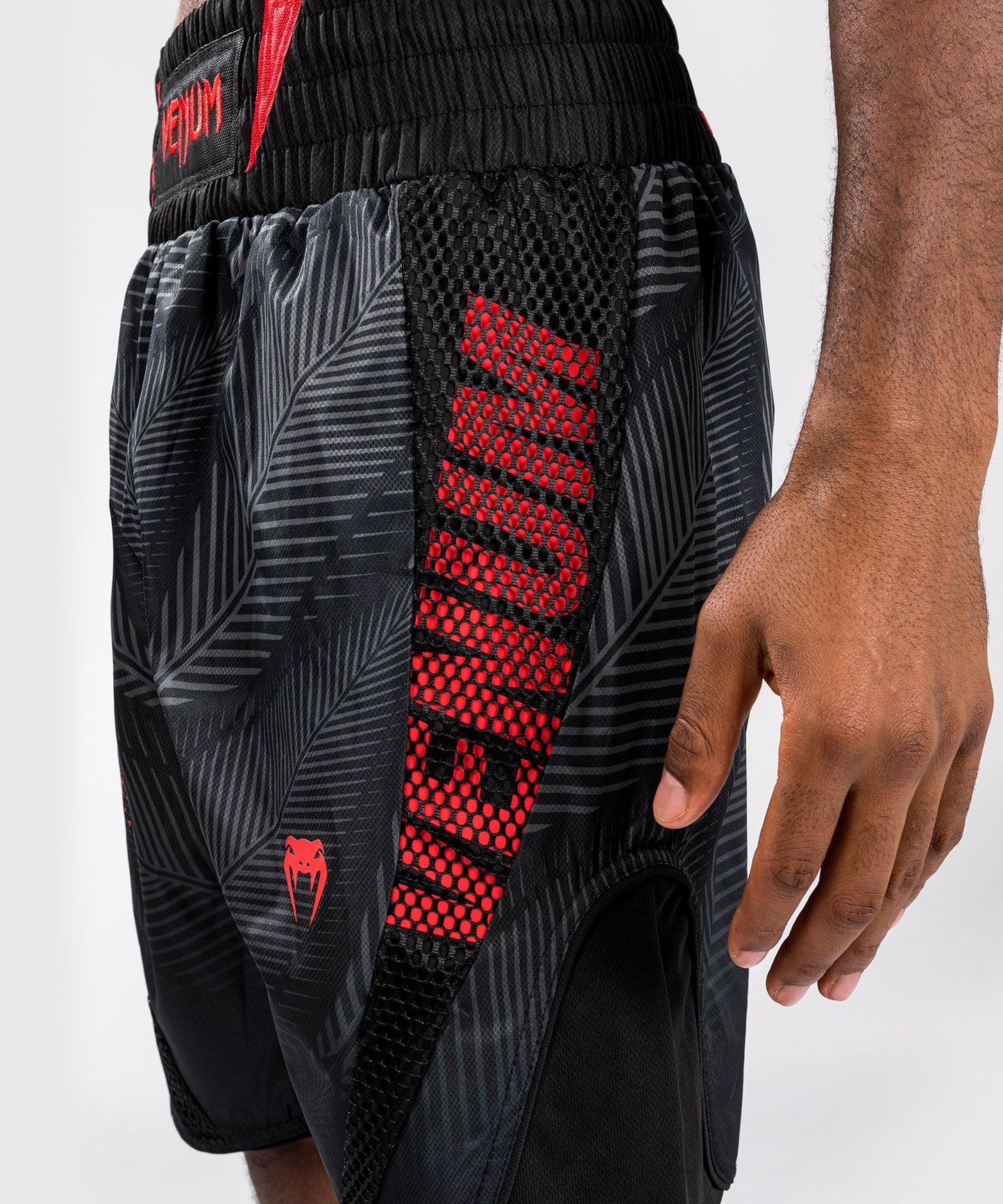 Short de Boxe Venum Phantom - Noir/Rouge