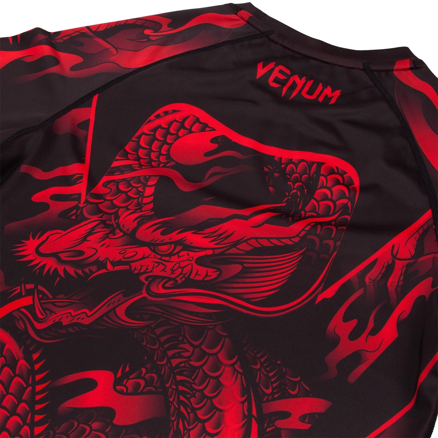 Venum Dragon's Flight Rashguard - Short Sleeve