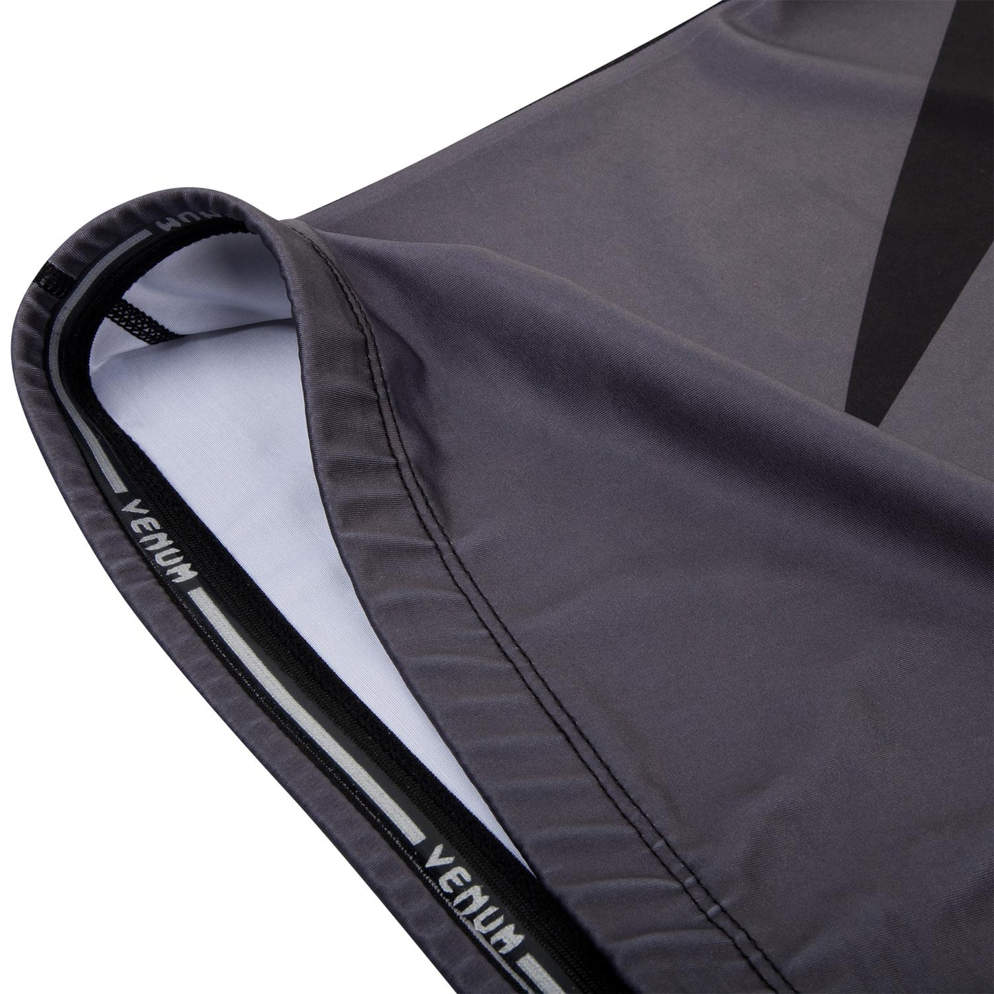 Venum Revenge Rashguard