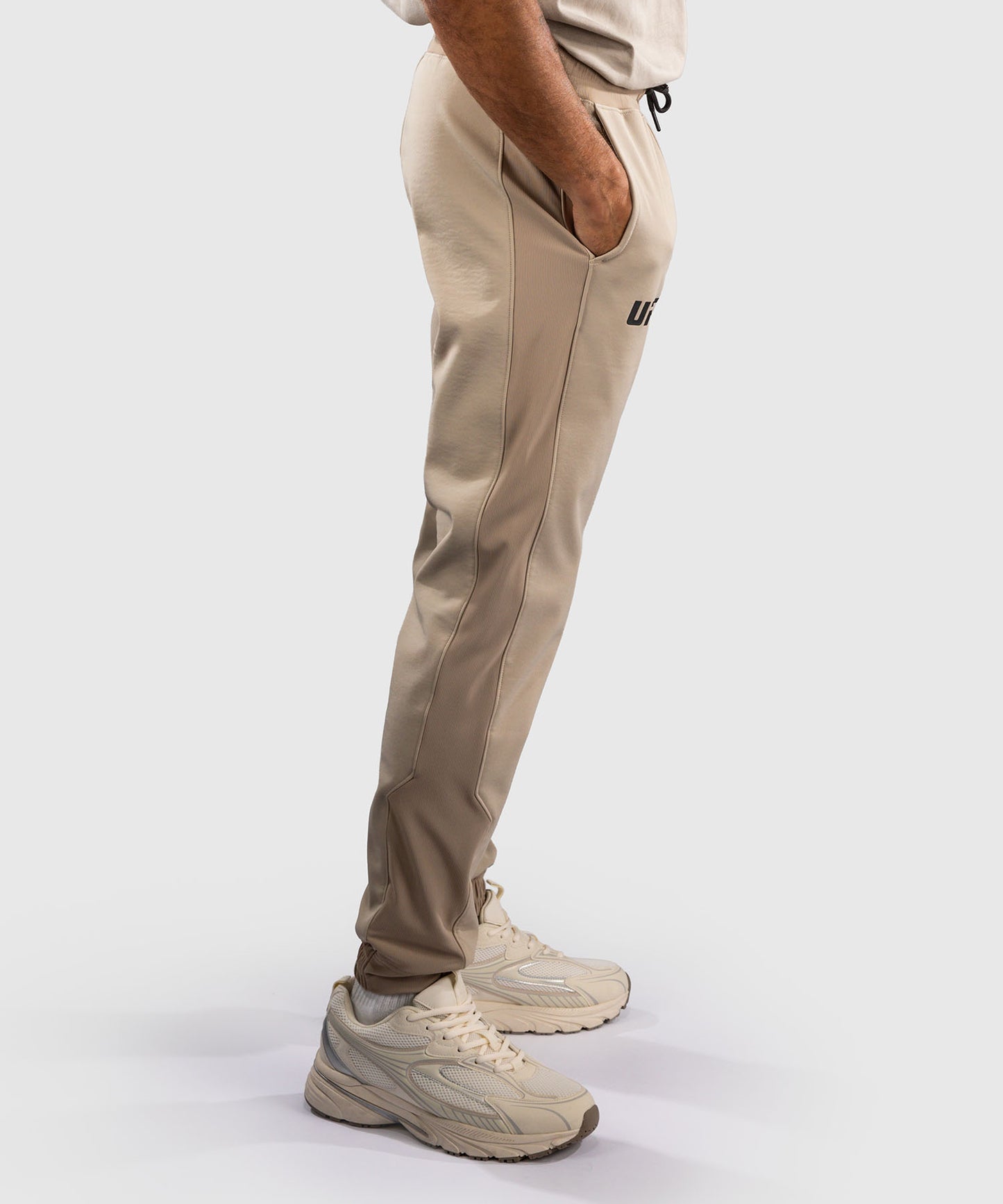 Venum UFC Unity by Venum Authentic Fight Week Herren-Hose - Sand