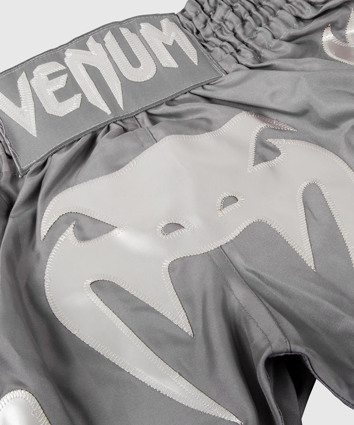 Venum Bangkok Inferno Thai-Boxing Shorts - Grau