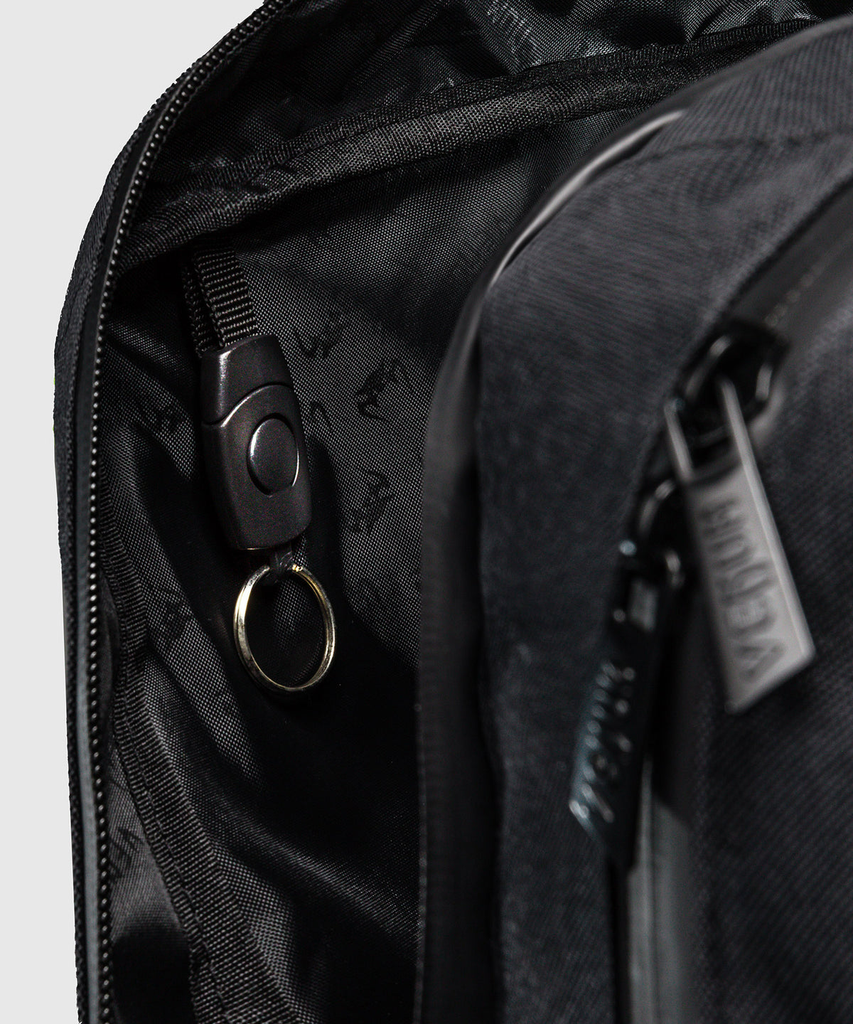 Venum Amazonia Reborn Zaino (15-25 L) - Nero/Verde