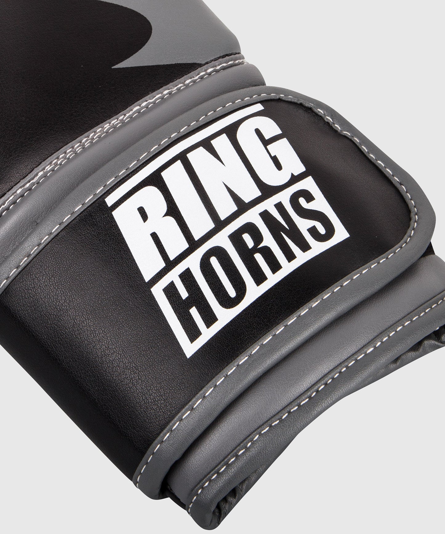 Gants de boxe Ringhorns Charger - Noir