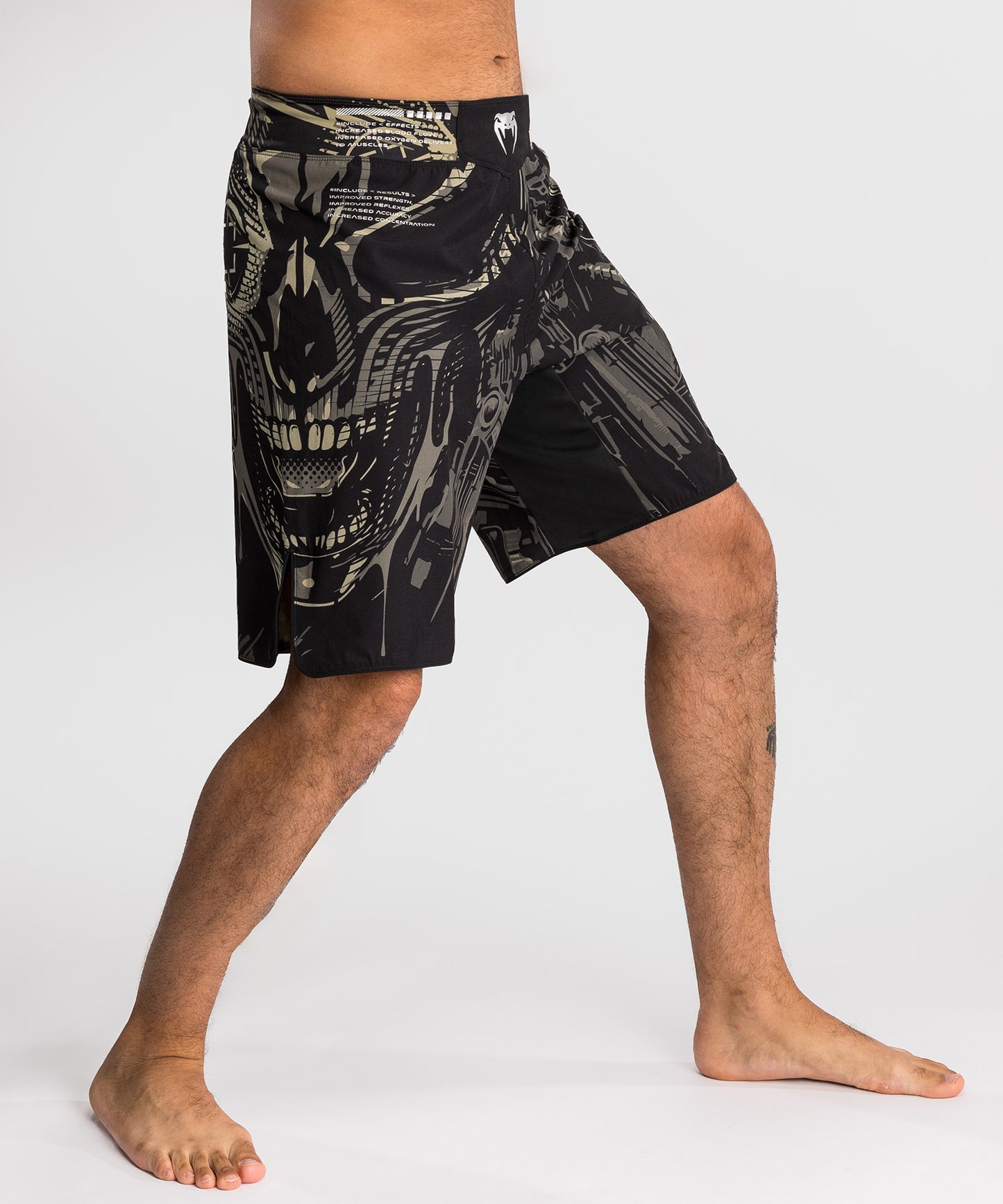 Pantalones cortos de combate Venum Space Invader - Negro/Arena