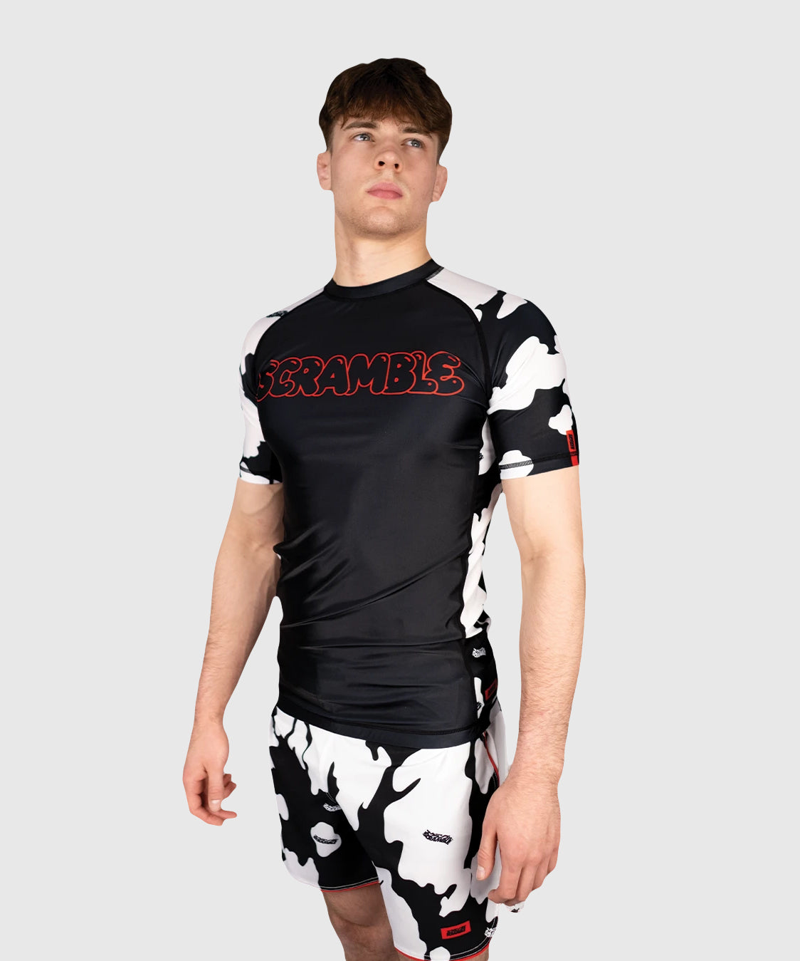 Scramble Wagyu Short-Sleeved Rashguard - Black