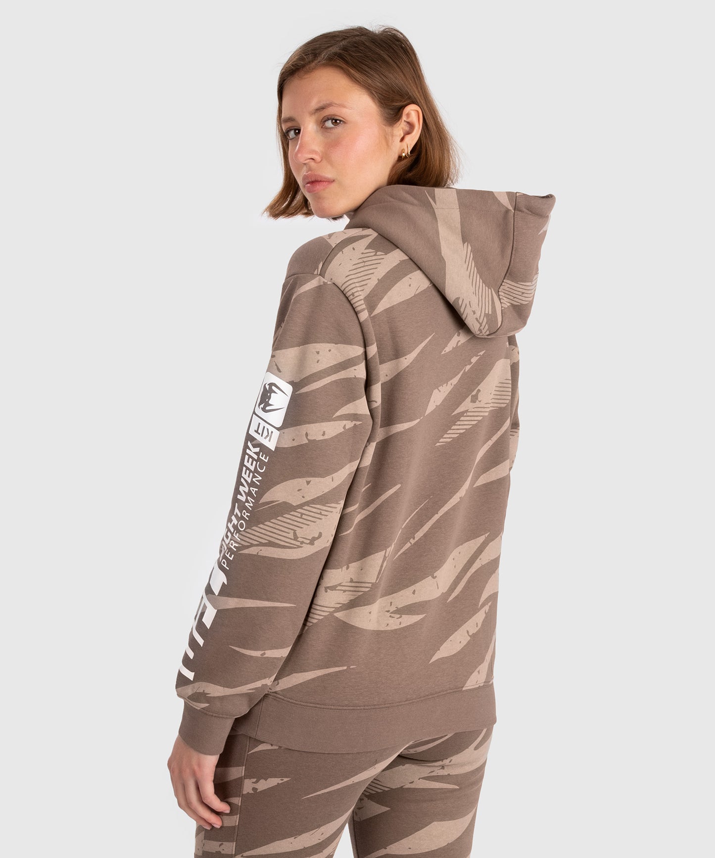UFC Adrenaline by Venum Fight Week Felpa Con Cappuccio per Donna - Desert Camo
