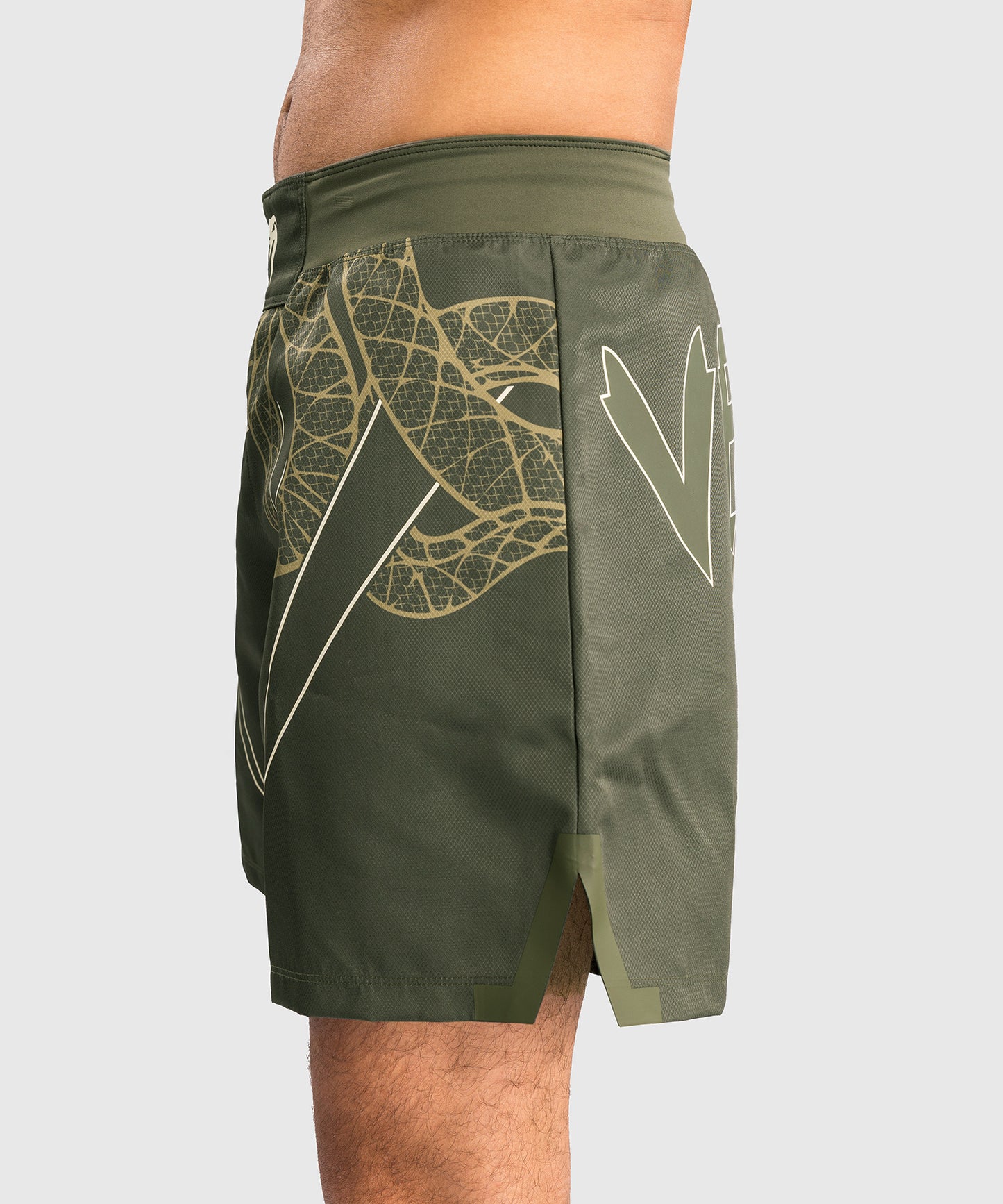 Short de Combat Venum Serpenti – Kaki/Bronze/Ivoire