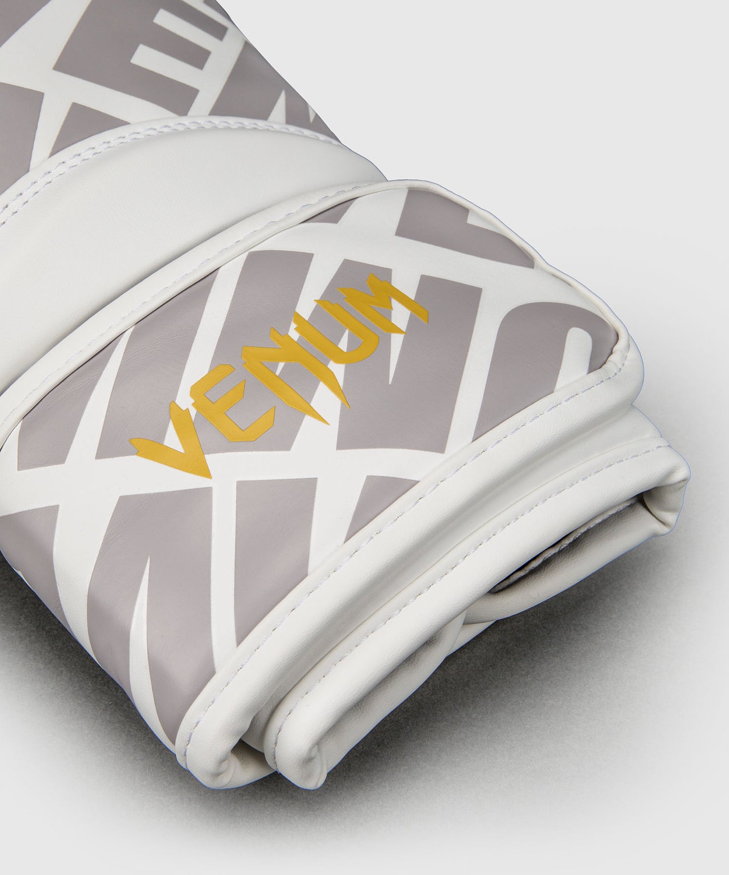 Venum Contender 1.5 XT 3D Guantes de Boxeo – Blanco/Oro