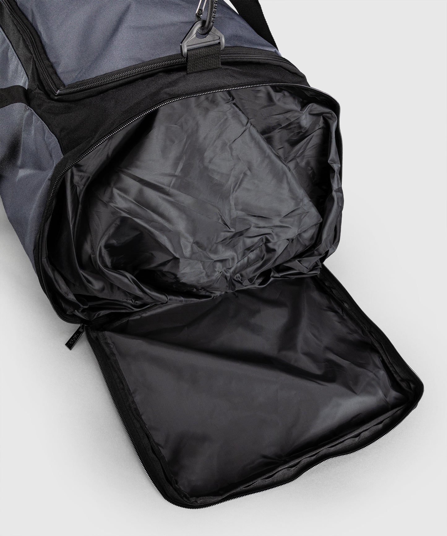 Venum Essential Sports Bags (37L) - Grey/Black