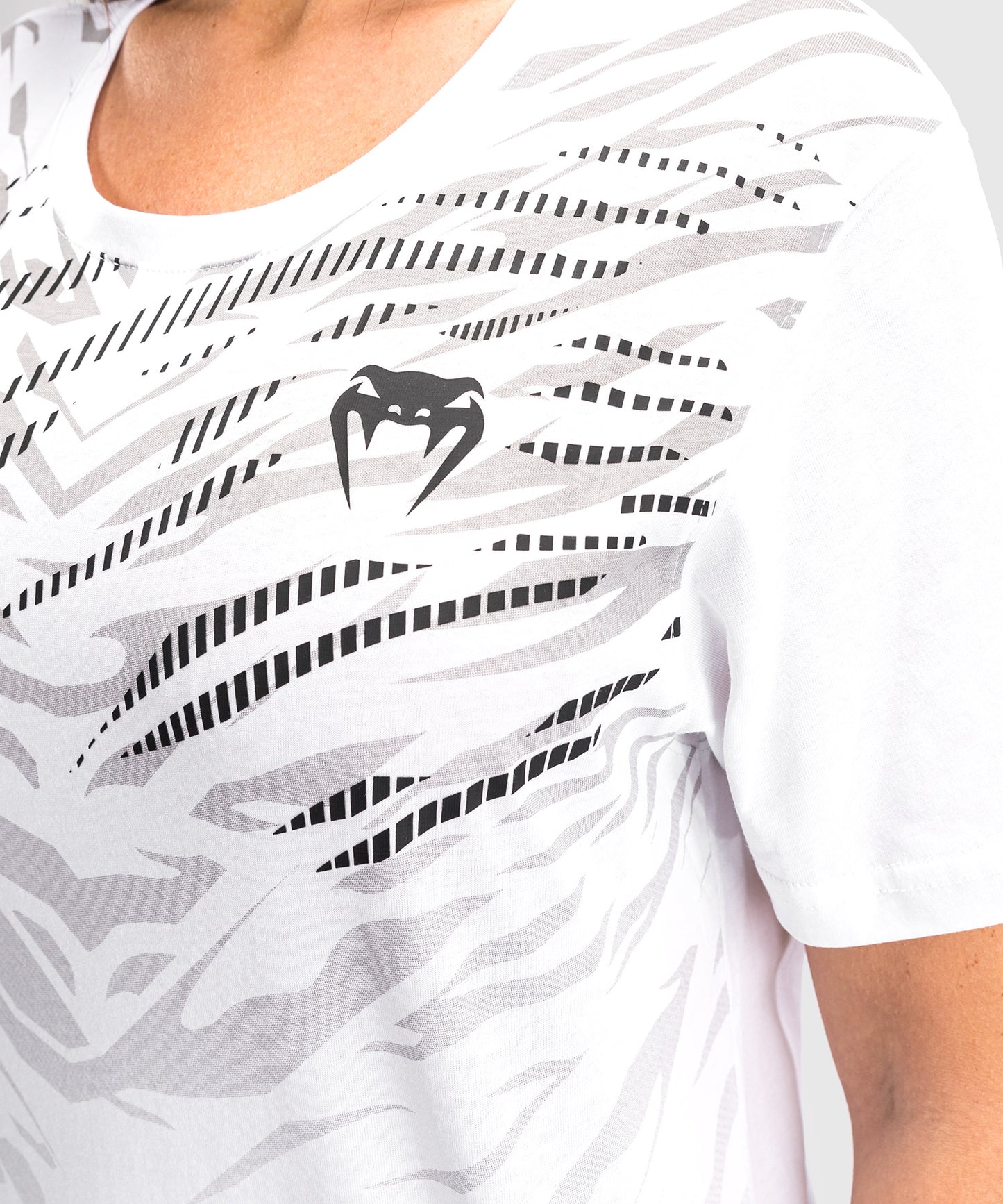 T-shirt à Manches Courtes pour Femmes UFC Fusion by Venum Replica - Blanc