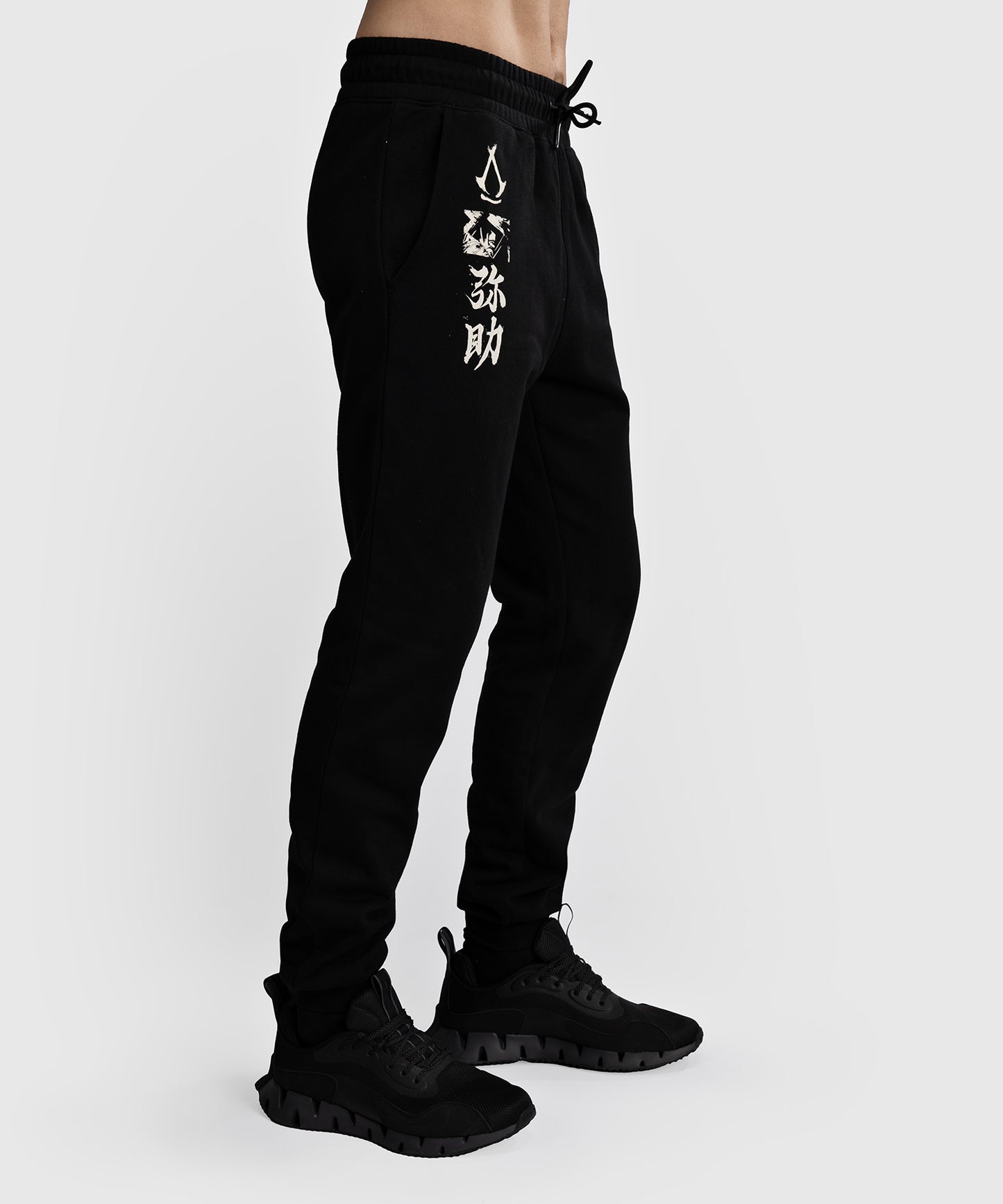 Venum x Assassin's Creed Shadows Jogging Shorts - Black