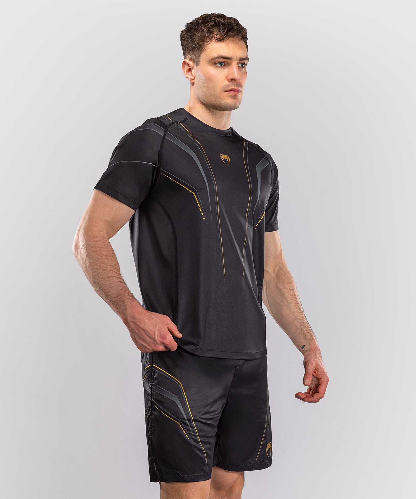 T-shirt Dry Tech Venum Streamline – Noir/Or