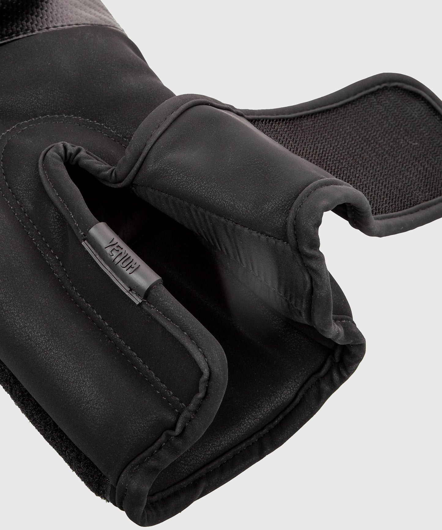 Venum Impact Boxhandschuhe - Schwarz/Schwarz