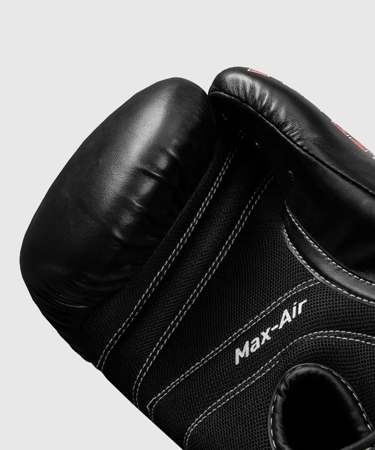 Title Boxing Black-Max Boxhandschuhe - Schwarz