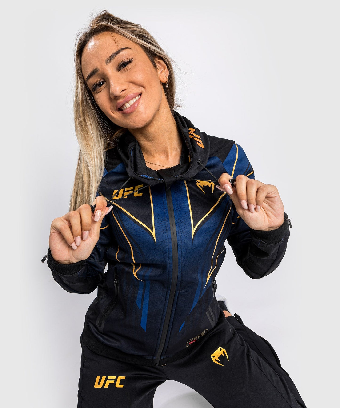 Sweatshirt à Capuche Femme UFC Venum Authentic Fight Night 2.0 - Midnight Edition - Champion
