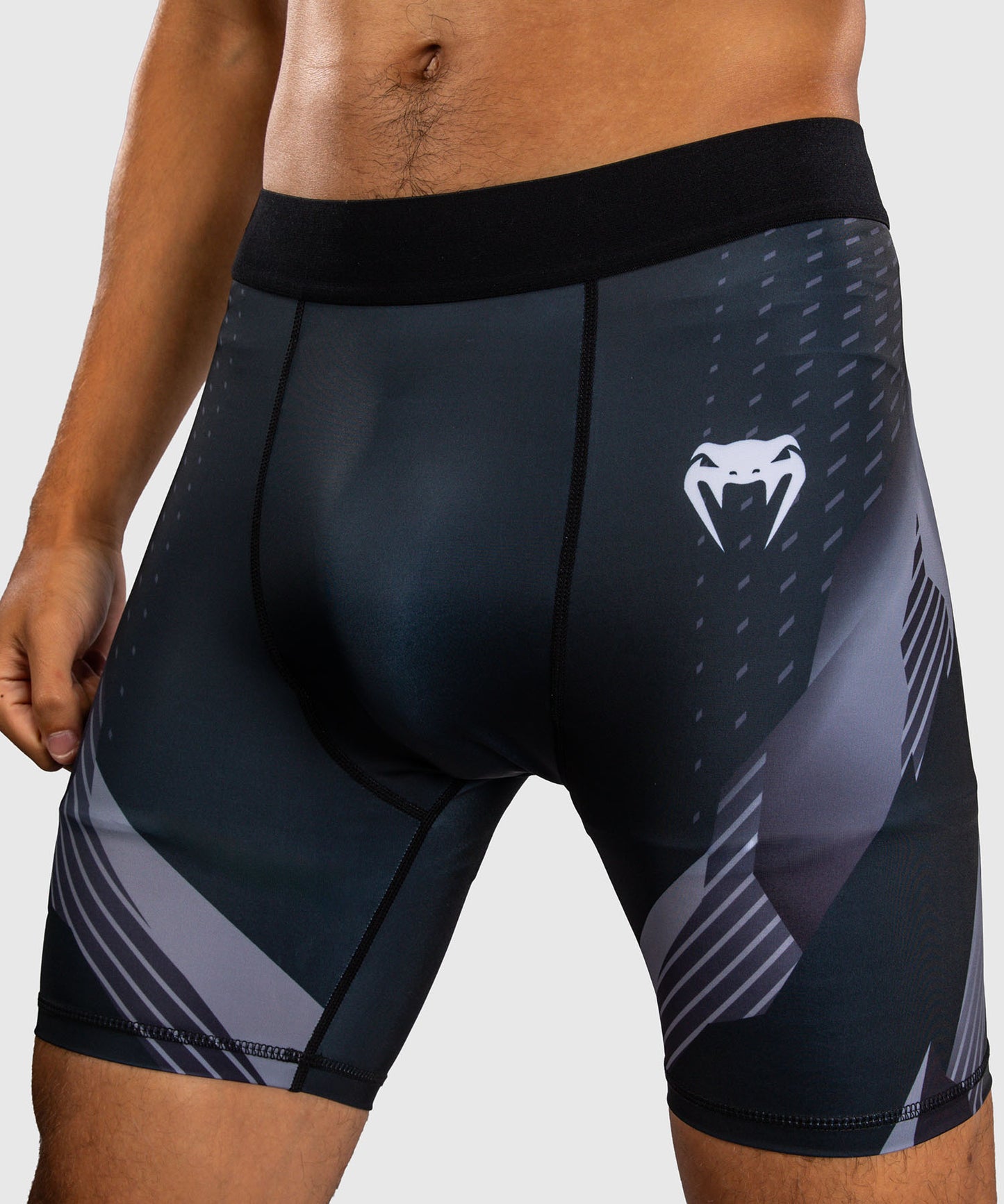 Venum No-Gi 6.0 Vale Tudo Shorts - Black/White