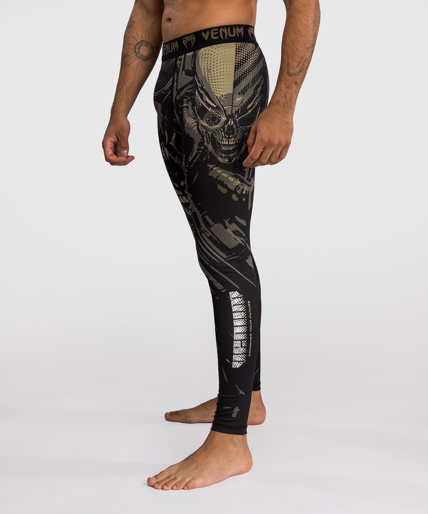 Pantaloni a compressione Venum Space Invader - Nero/Sabbia