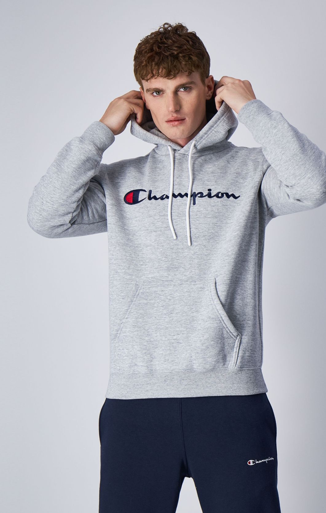 Sweatshirt À Capuche Champion Legacy Logo Brodé – Gris