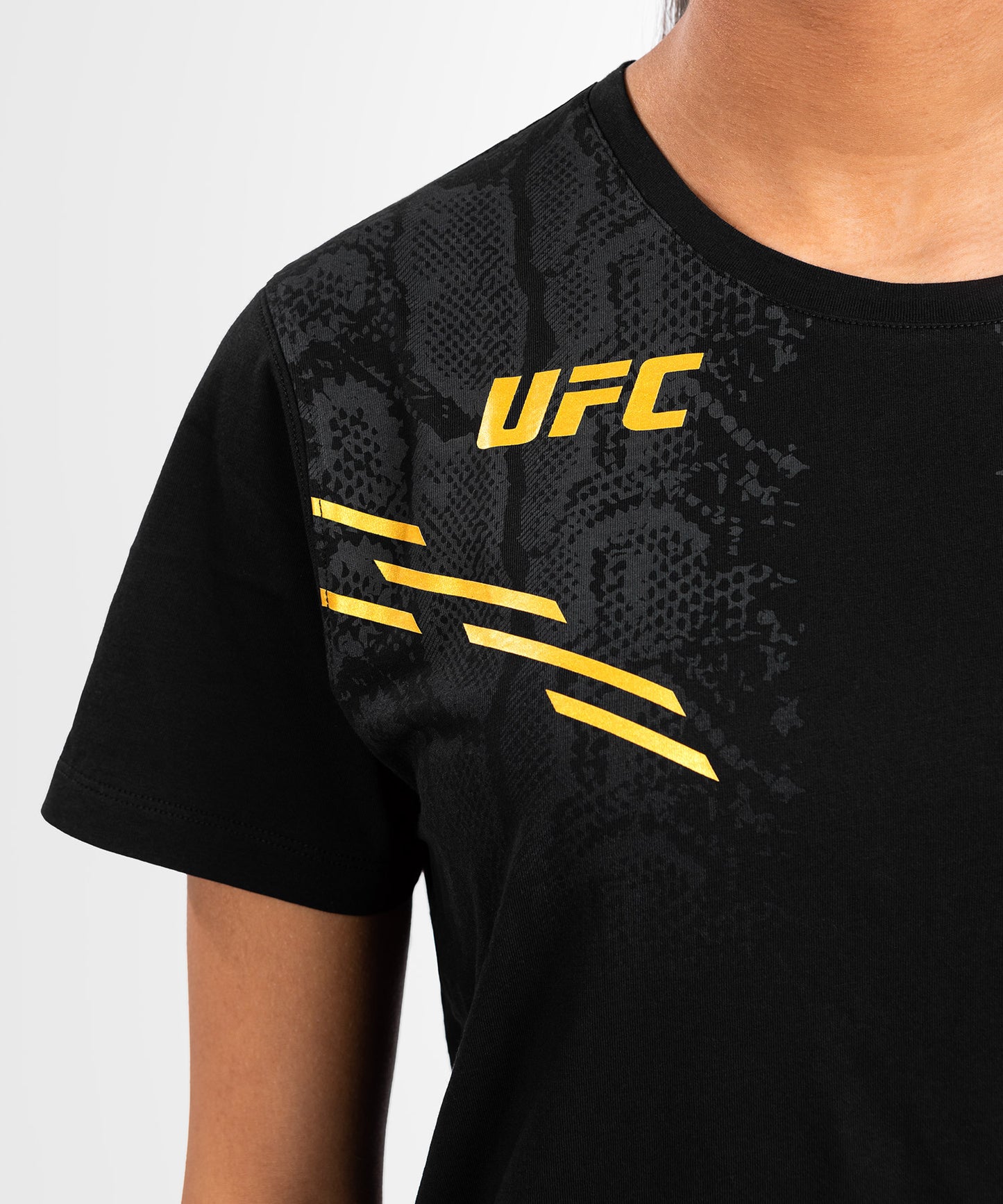 T-shirt à manches courtes pour Femmes UFC Adrenaline by Venum Replica - Champion
