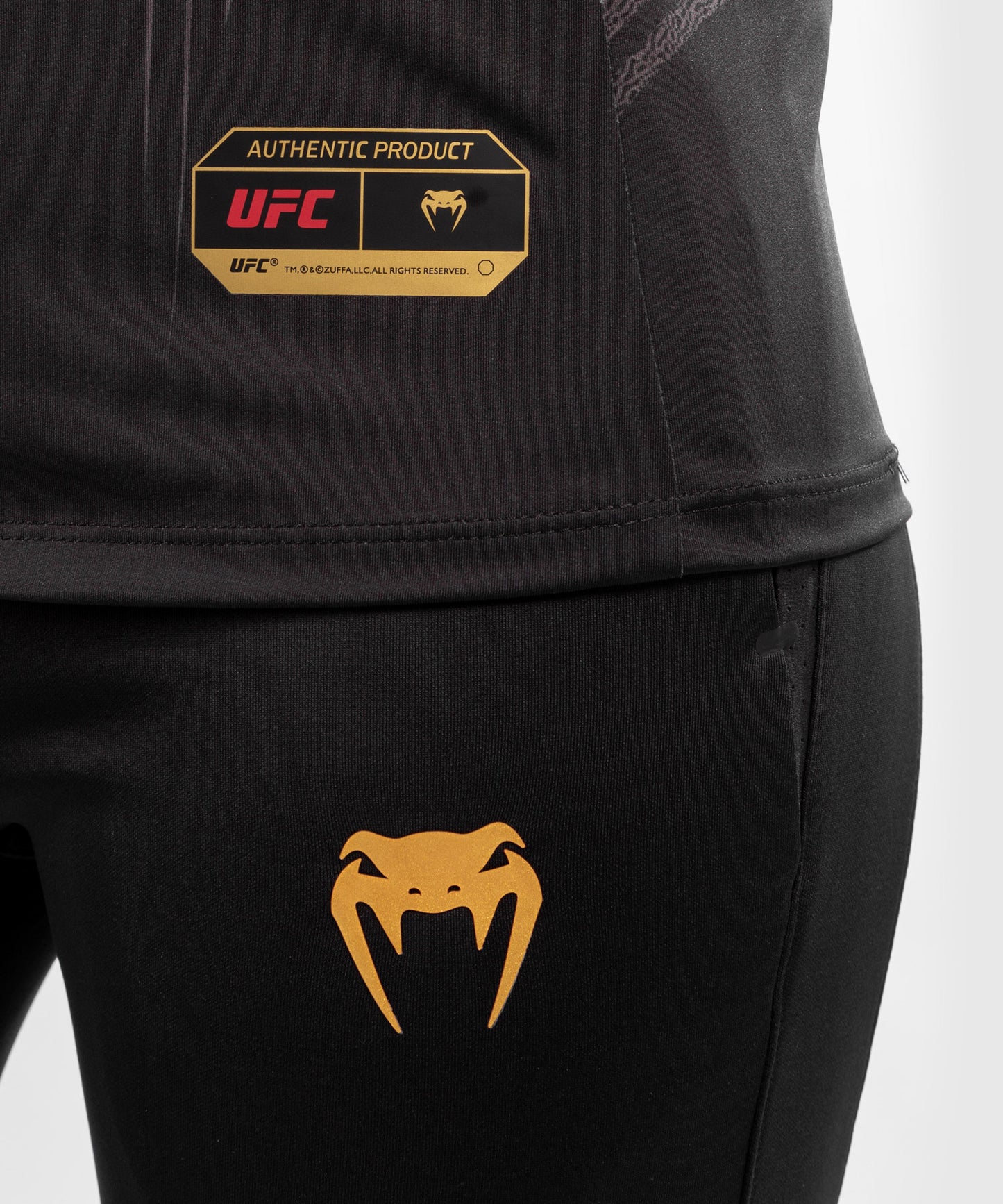 Venum Authentic Fight Night UFC Technisches T-Shirt für Frauen - - Champion