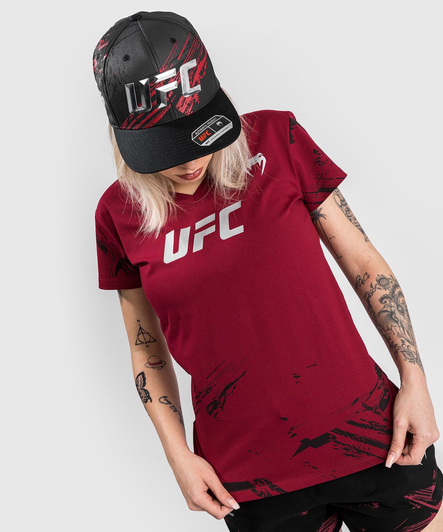 T-Shirt UFC Venum Authentic Fight Week 2.0 - Pour Femmes - Rouge