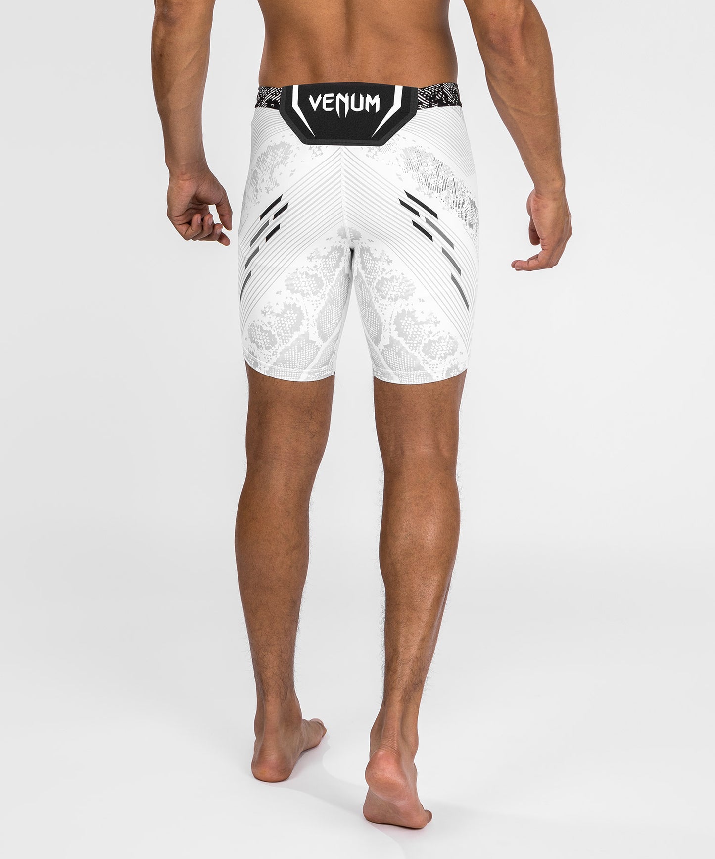 Short Vale Tudo pour Hommes UFC Adrenaline by Venum Authentic Fight Night - Blanc