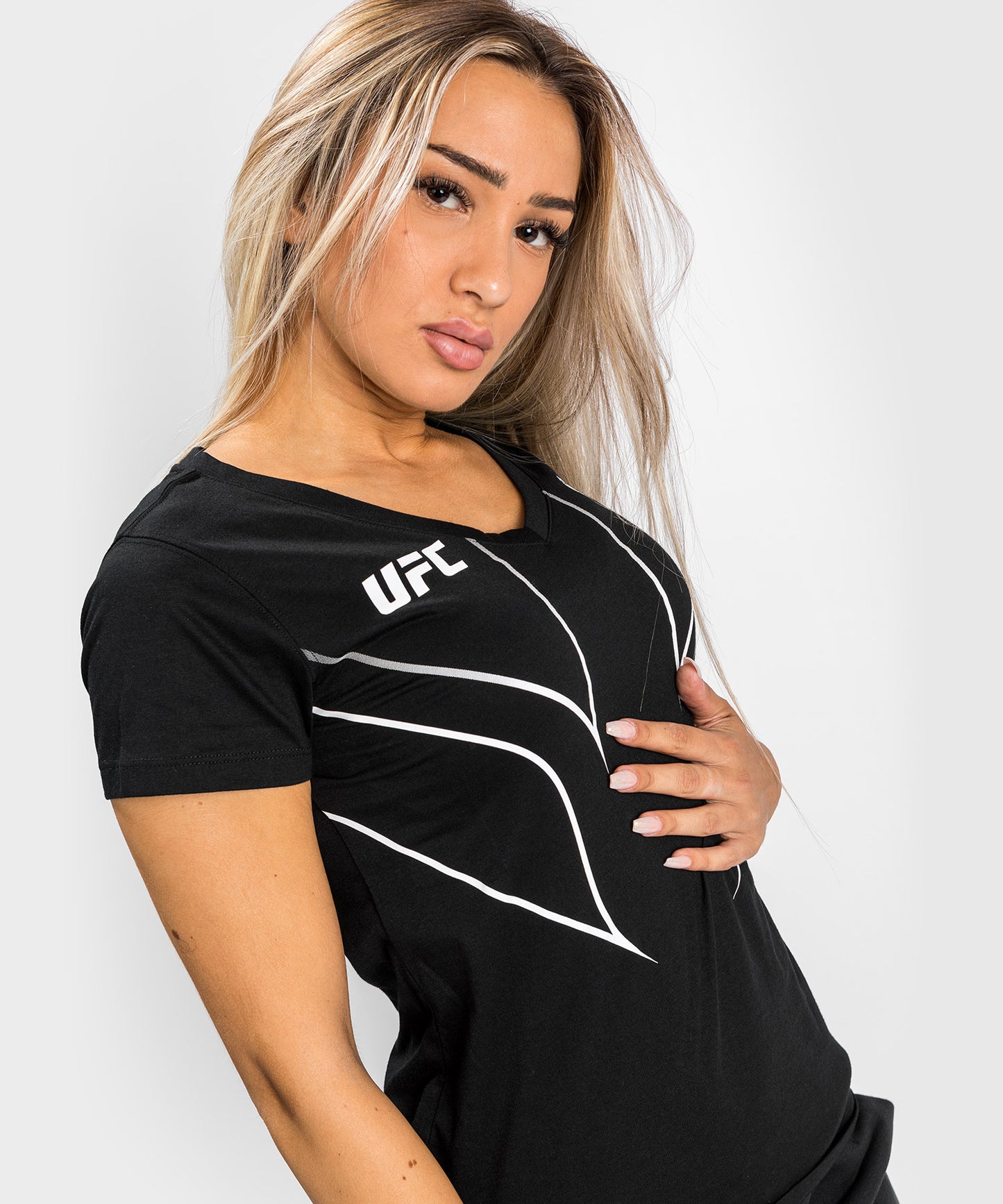 Venum Fight Night 2.0 Replica UFC Damen T-Shirt - Schwarz