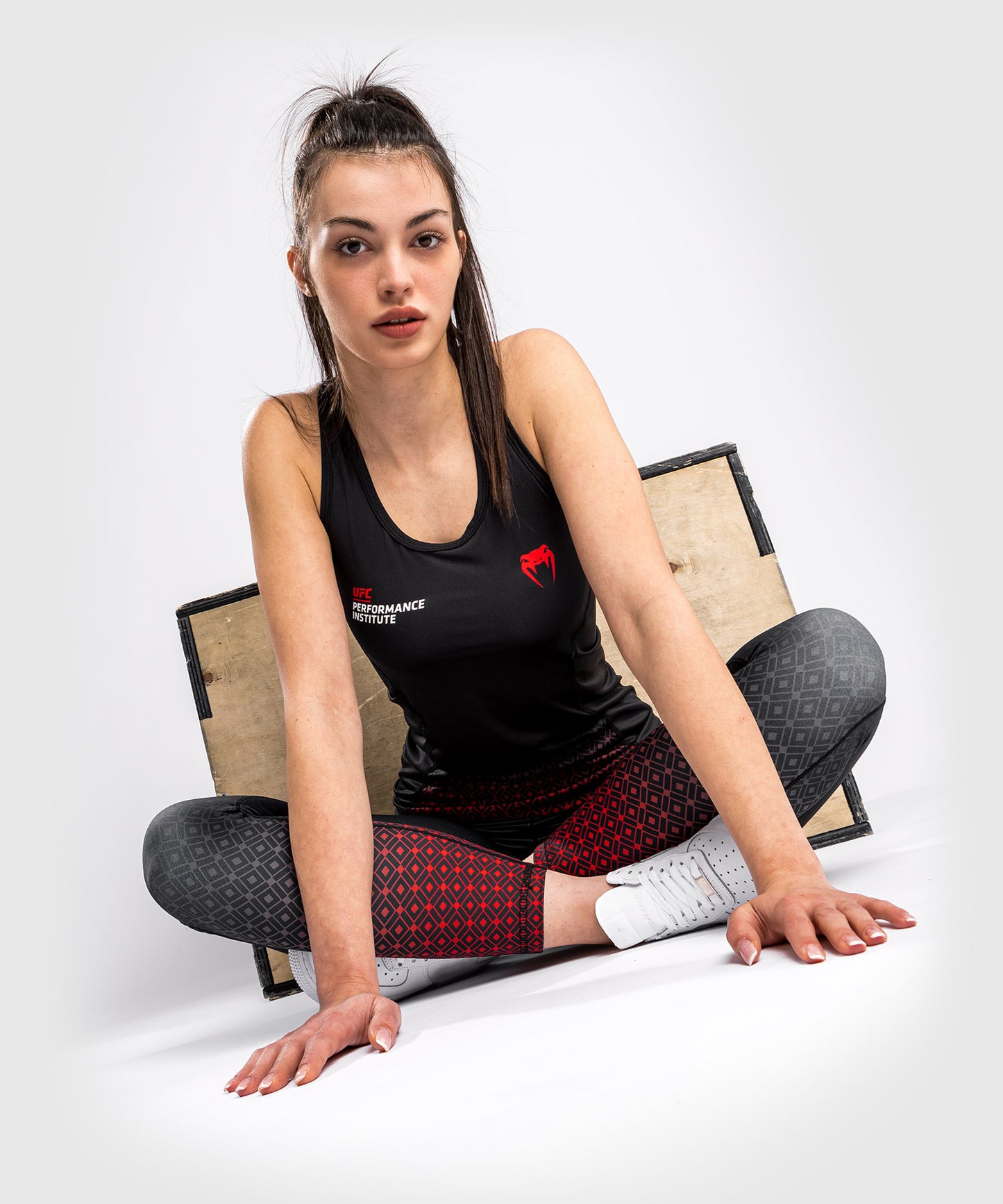 Débardeur Dry Tech UFC Venum Performance Institute - Pour Femmes - Noir/Rouge